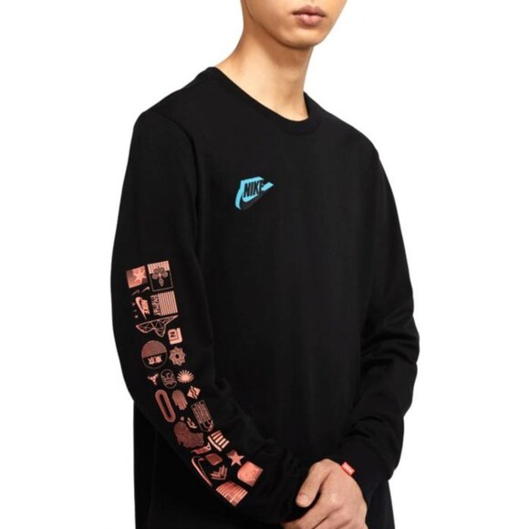 Nike Men's Sportswear Worldwide Long Sleeve Black Tee - Size Large - Picture 2 of 11